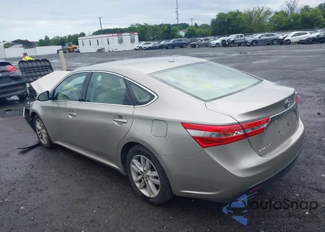 2015 Toyota Avalon Xle z USA, uszkodzony, nr VIN 4T1BK1EB8FU148445